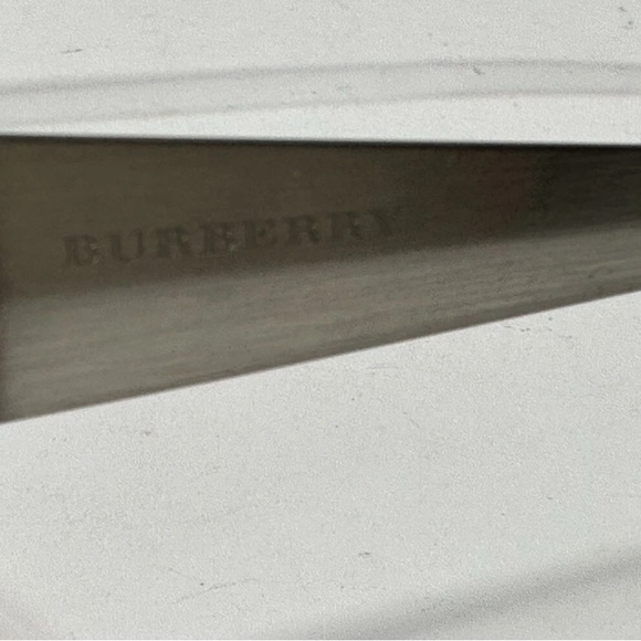 Burberry NWOT Designer Statement sunglasses women pink silver Barbie style - Picture 5 of 15